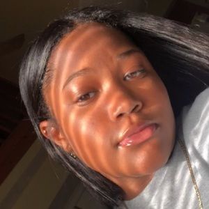 Meet your Posher, Cyan